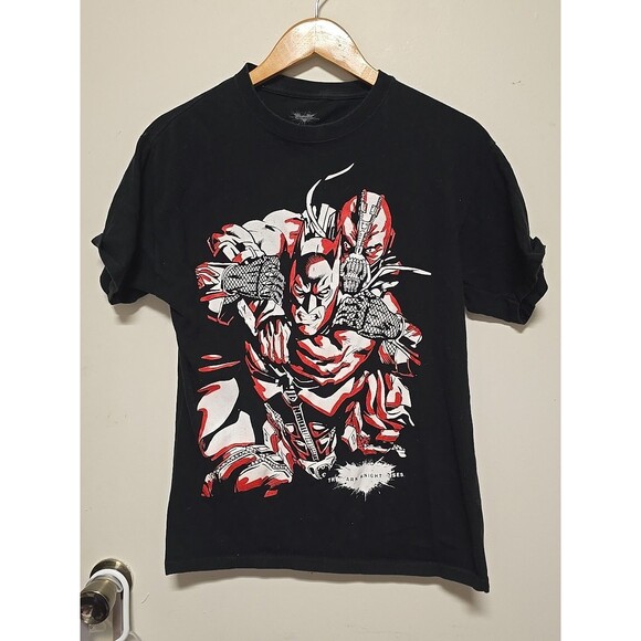 The Dark Knight Rises T Shirt Adult MEDIUM Black Bane Batman Movie Promo - Picture 3 of 7